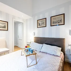 Elegante Casa Ai Piedi Di Piazzale Michelangelo , Florencia Italia