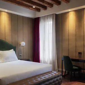 Bed & Breakfast Suite735